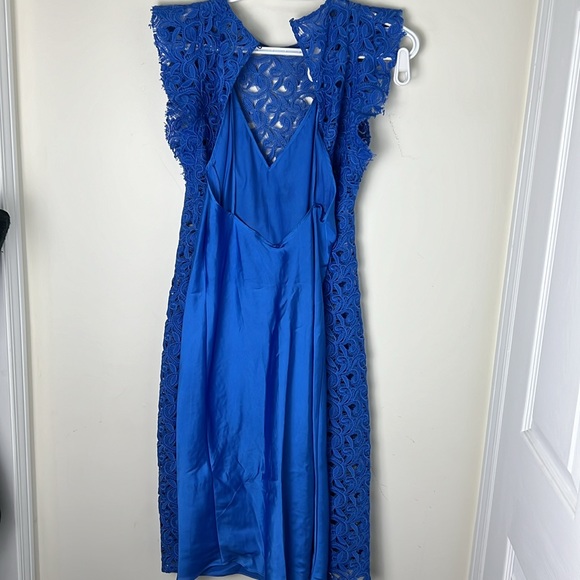 Zara Royal Blue Guipure Lace Embroidery Chic Midi Dress Size Small - Picture 6 of 16